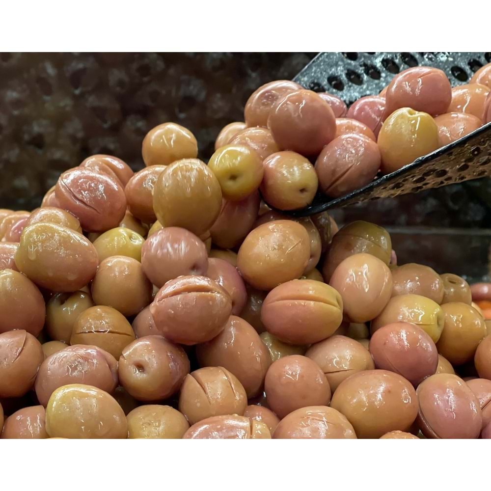 YEŞİL ÇİZİK ÖZEL ZEYTİN -(KG)
